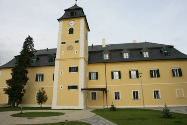Kaštieľ v Záblatí